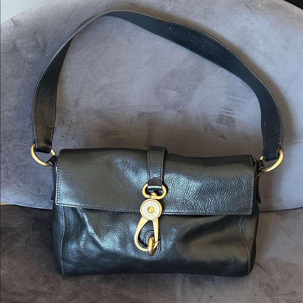 Vachetta Dooney and Bourke never used Black Leather Shoulder Bag